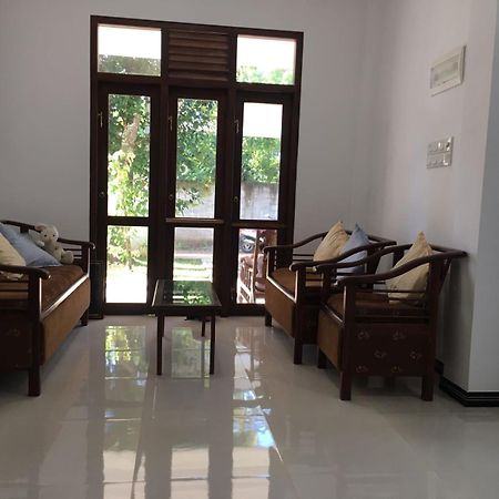 Bosadi Homestay كاتوناياكى المظهر الخارجي الصورة