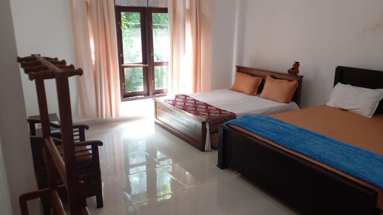 Bosadi Homestay كاتوناياكى المظهر الخارجي الصورة